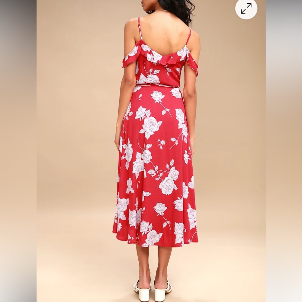 NWT Lulus Bouquet Blooms Red Floral Print Off-the-Shoulder Wrap Dress - Picture 2 of 5